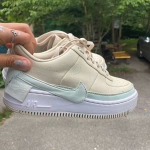 Nike Air Force 1